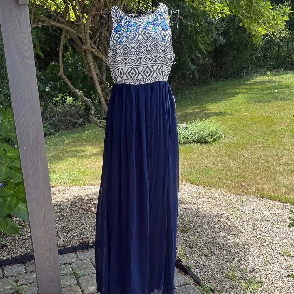 TULAROSA bejeweled embroidered maxi dress - Picture 3 of 6